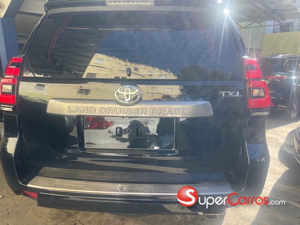 2021 Toyota Land Cruiser Prado TXL — foto 6 / 10