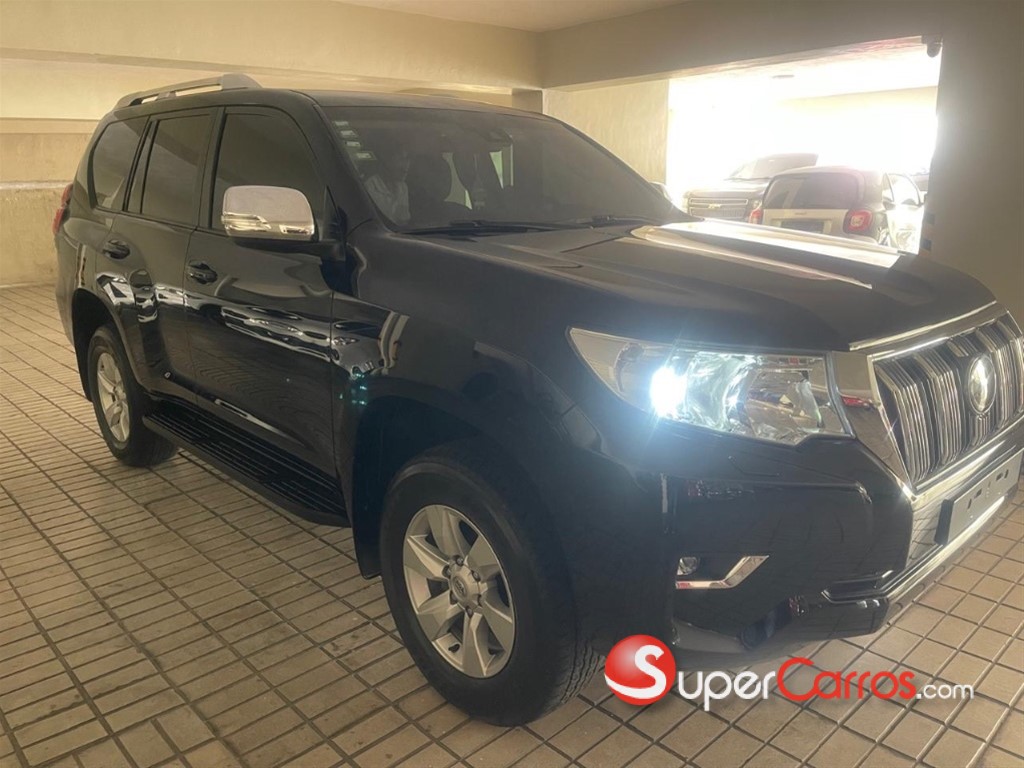 2021 Toyota Land Cruiser Prado TXL — foto 7 / 10
