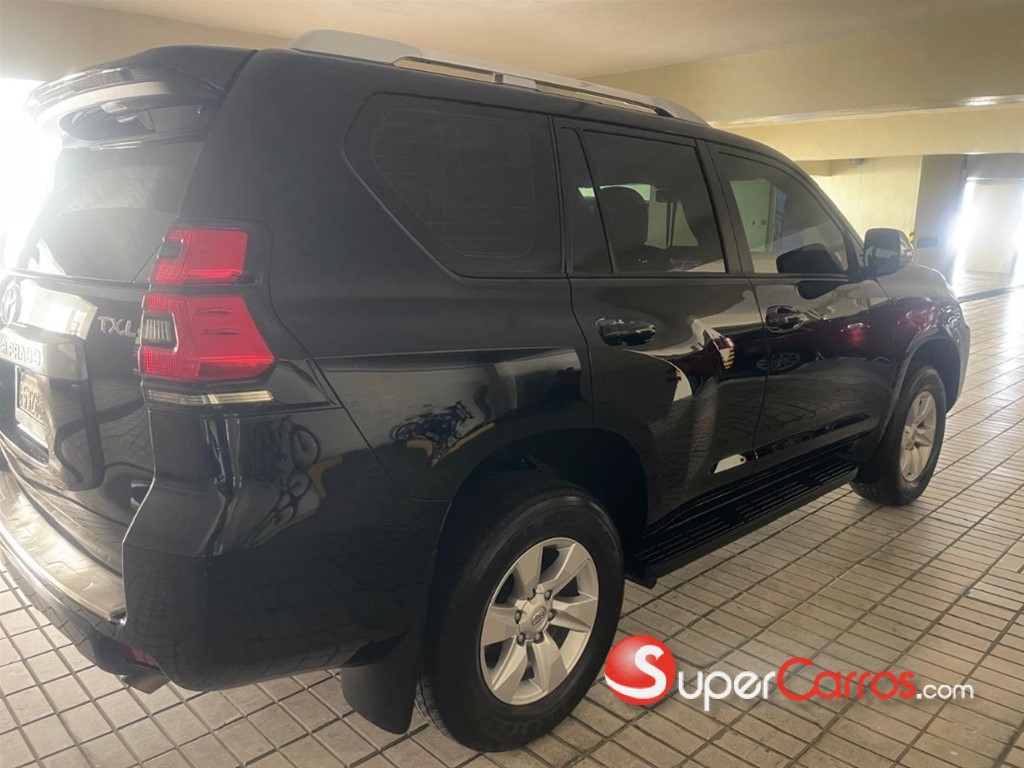 2021 Toyota Land Cruiser Prado TXL — foto 8 / 10