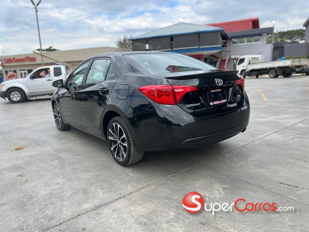 2019 Toyota Corolla SE — foto 3 / 9