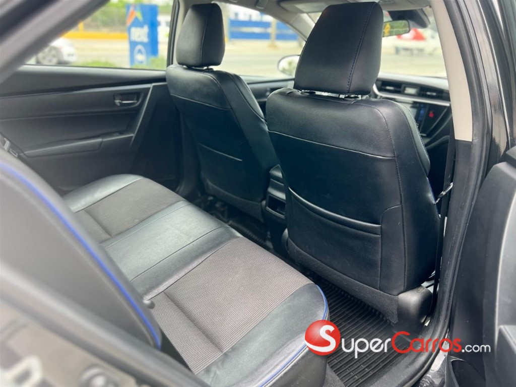 2019 Toyota Corolla SE — foto 7 / 9