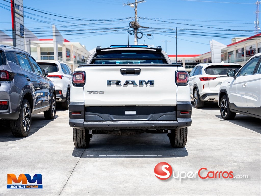 2025 Ram 700 SLT — foto 10 / 10