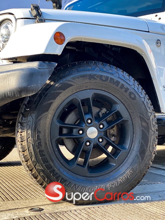 2017 Jeep Wrangler Sahara Unlimited — foto 11 / 12