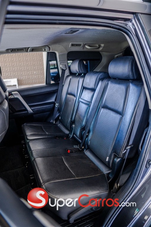 2018 Toyota Land Cruiser Prado VXL — foto 6 / 10