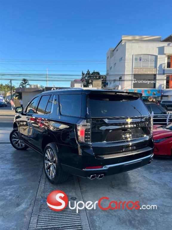 2025 Chevrolet Tahoe Highcountry — foto 2 / 9