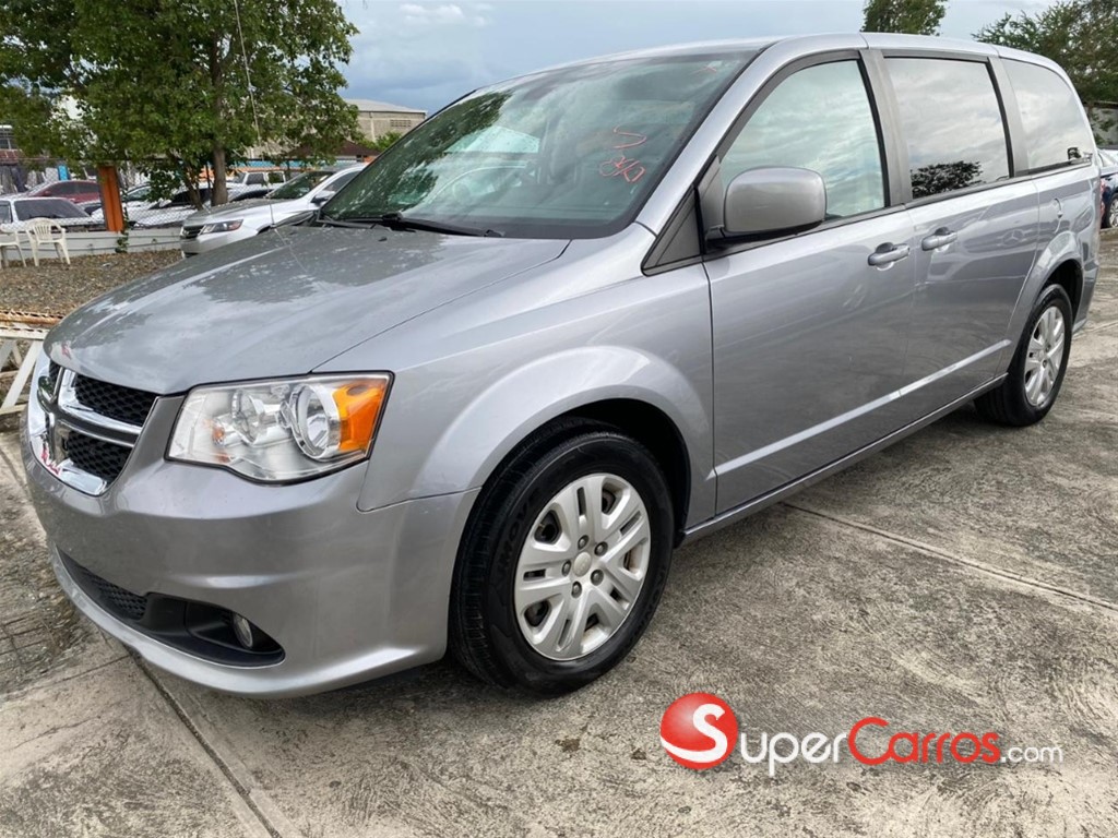 2019 Dodge Caravan SXT — foto 2 / 12