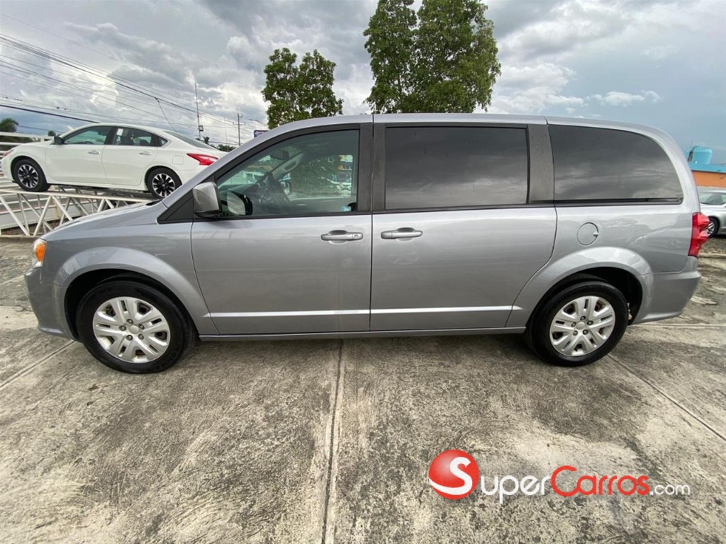 2019 Dodge Caravan SXT — foto 5 / 12