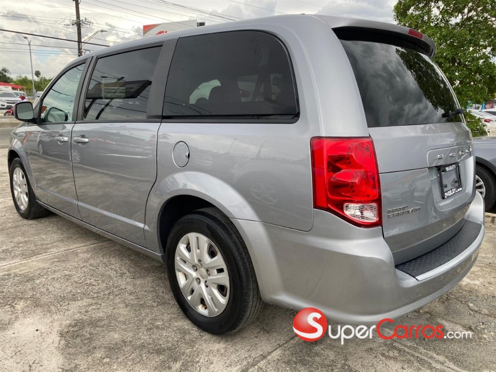 2019 Dodge Caravan SXT — foto 9 / 12