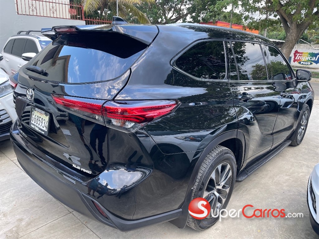 2020 Toyota Highlander XLE — foto 10 / 10