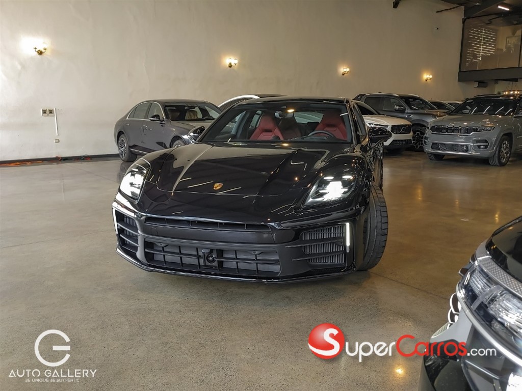 2025 Porsche Panamera 4 — foto 2 / 12