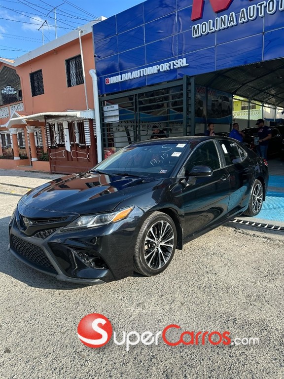 2019 Toyota Camry SE