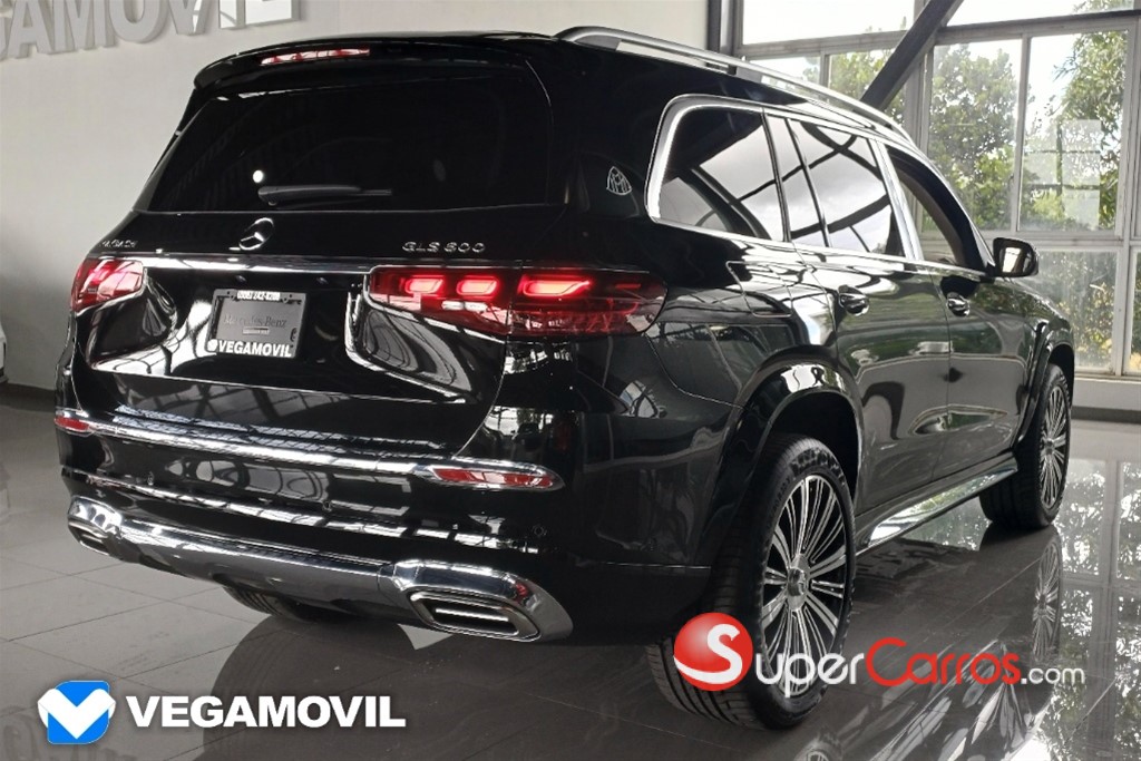 2026 Mercedes-Benz Clase GLS 600 Maybach — foto 3 / 12