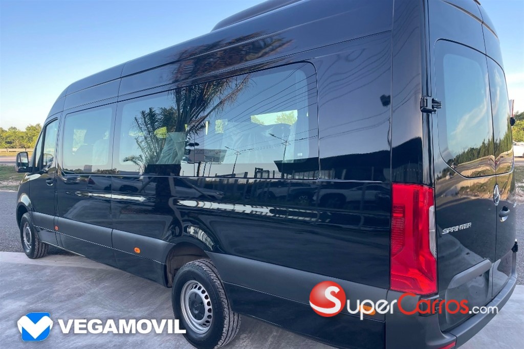 2026 Mercedes-Benz Sprinter — foto 3 / 12
