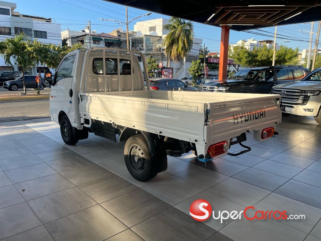 2026 Hyundai H-100 Camion — foto 4 / 7