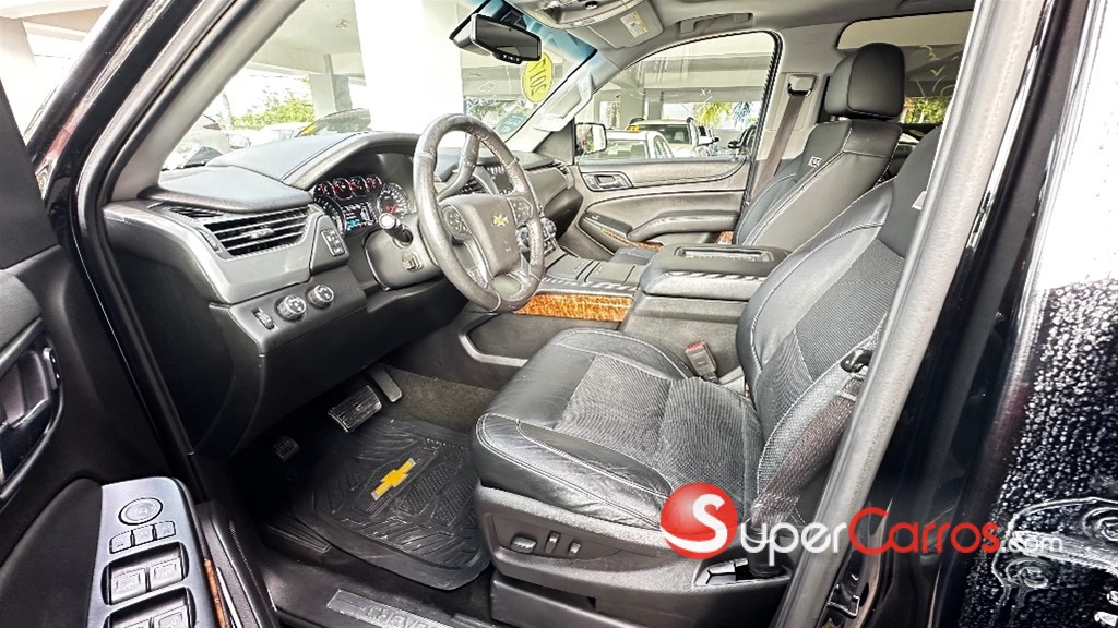 2017 Chevrolet Tahoe Premier — foto 7 / 12