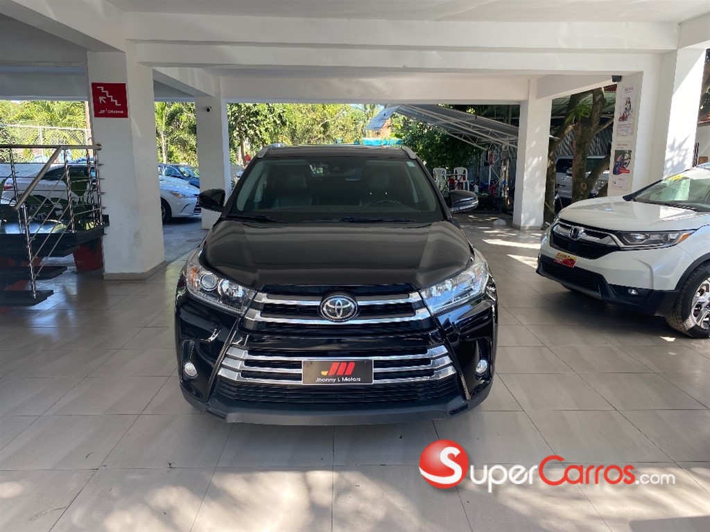 2017 Toyota Highlander Limited