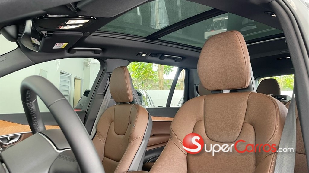 2026 Volvo XC90 Plus T8 — foto 7 / 12