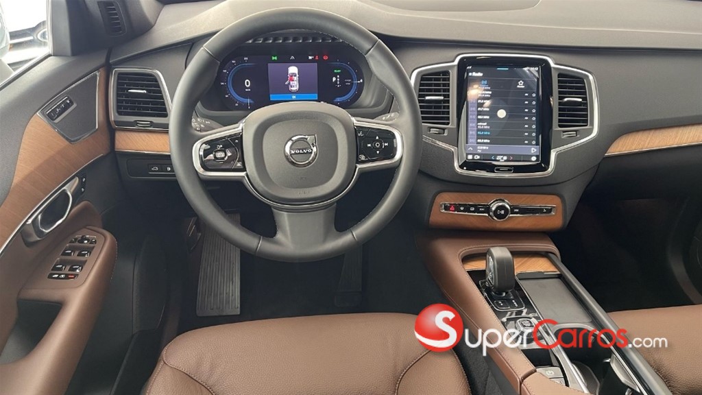 2026 Volvo XC90 Plus T8 — foto 8 / 12
