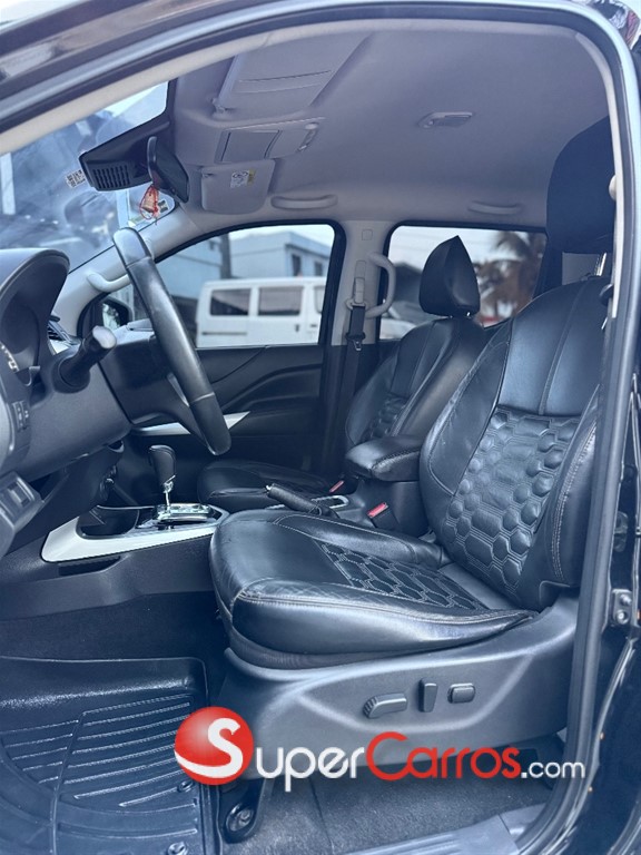 2022 Nissan Frontier LE — foto 6 / 12