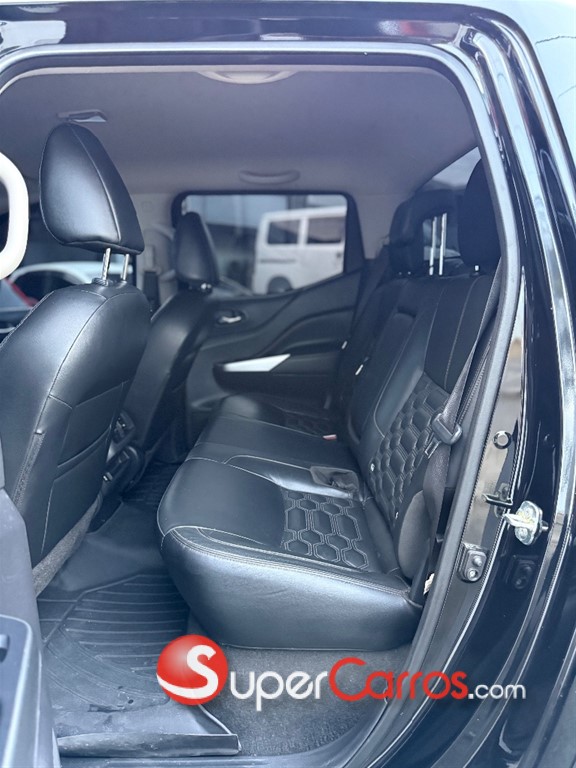 2022 Nissan Frontier LE — foto 7 / 12