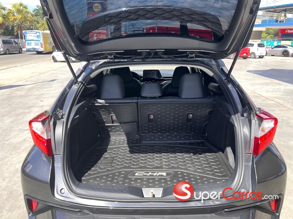 2021 Toyota C-HR LIMITED — foto 10 / 10