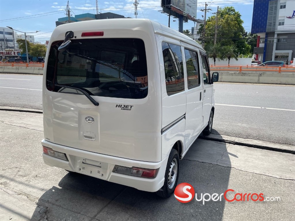 2020 Daihatsu Hijet — foto 4 / 9