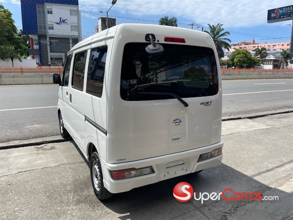 2020 Daihatsu Hijet — foto 5 / 9