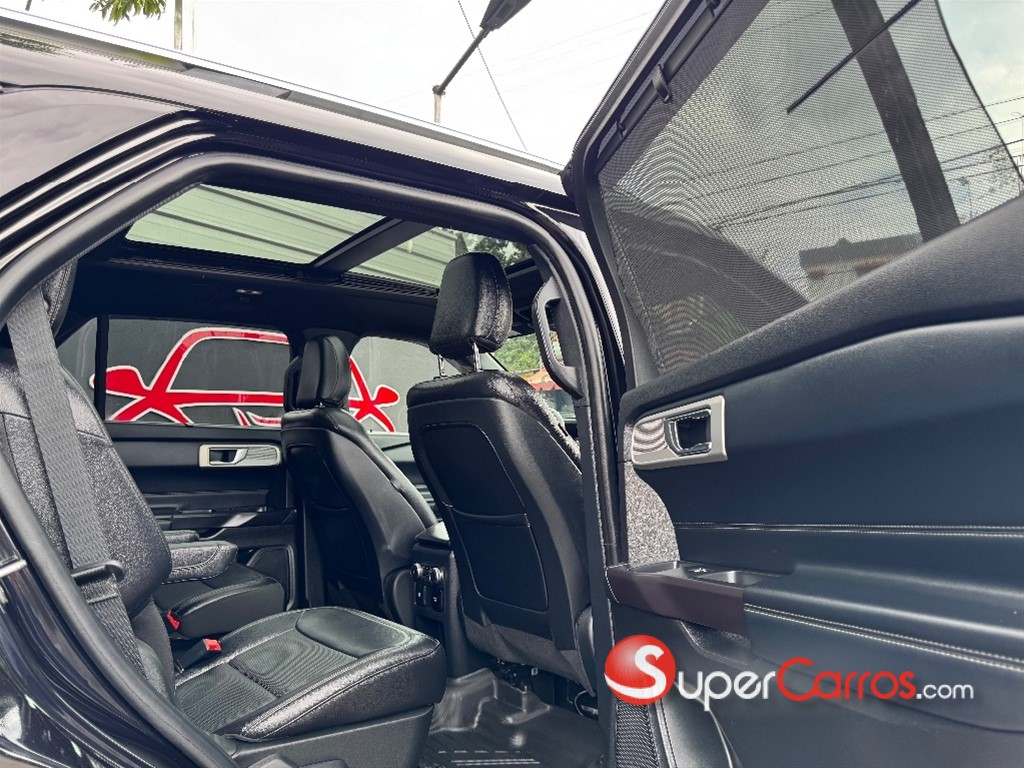 2020 Ford Explorer Limited — foto 7 / 12