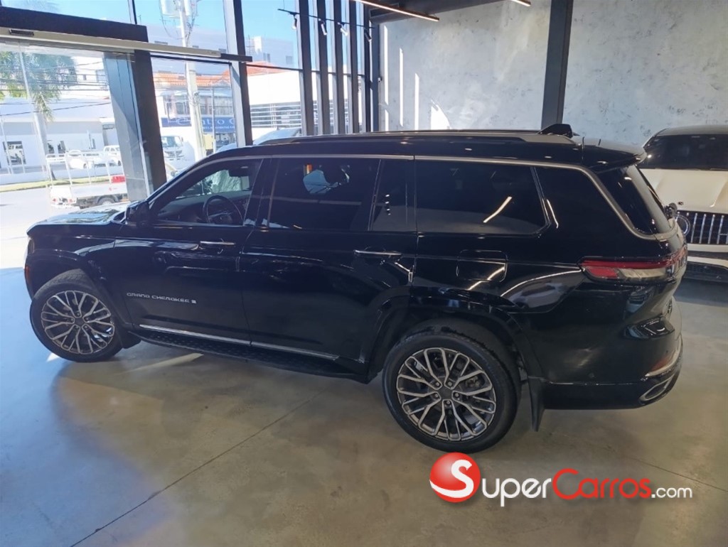 2021 Jeep Grand Cherokee L Summit — foto 4 / 12