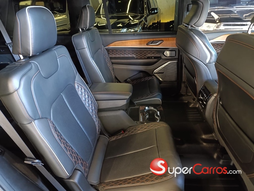 2021 Jeep Grand Cherokee L Summit — foto 10 / 12