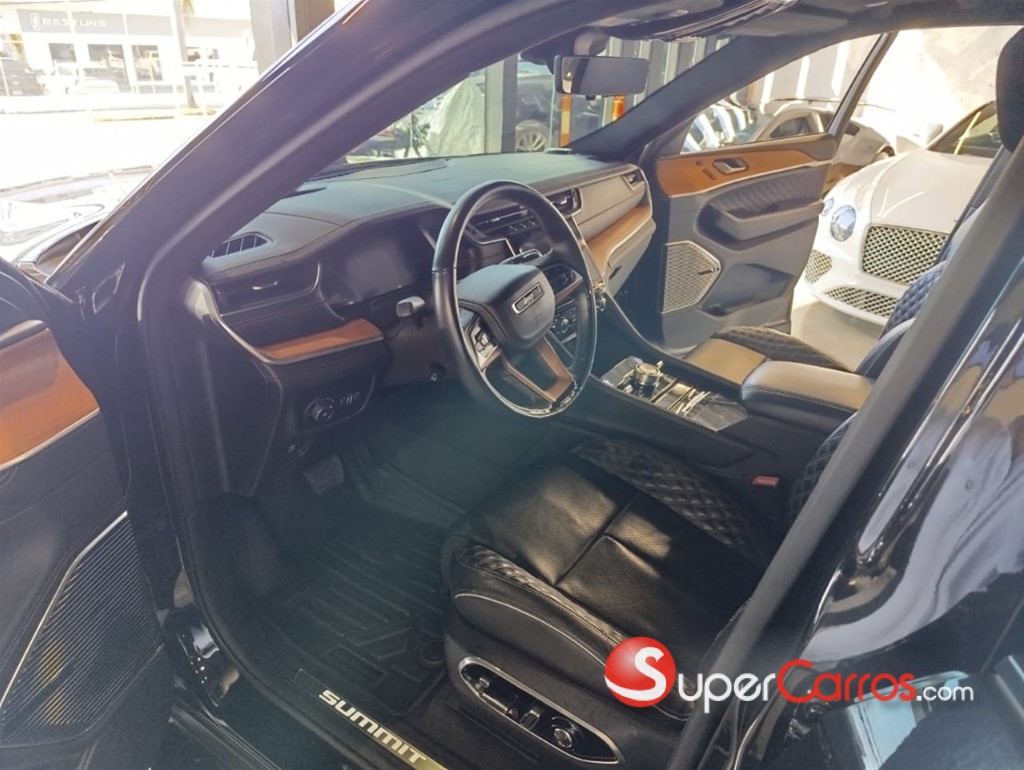 2021 Jeep Grand Cherokee L Summit — foto 12 / 12