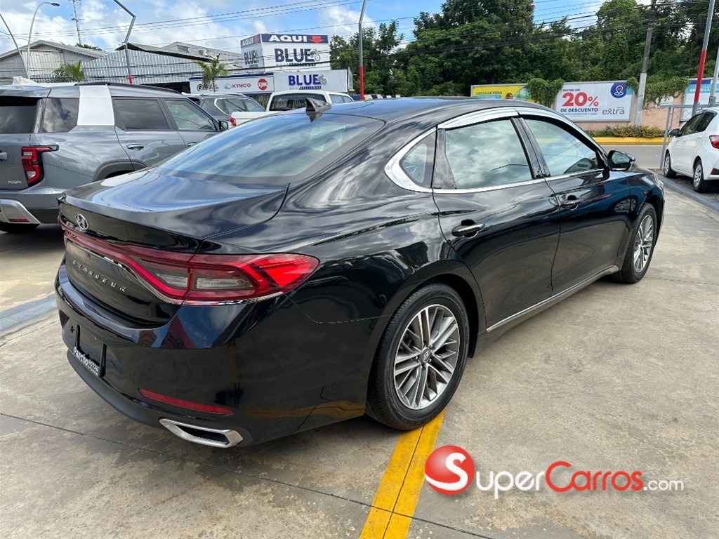 2019 Hyundai Grandeur — foto 4 / 10