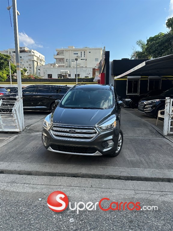2018 Ford Escape SE