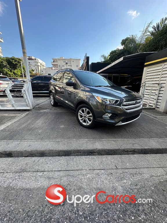 2018 Ford Escape SE — foto 4 / 11