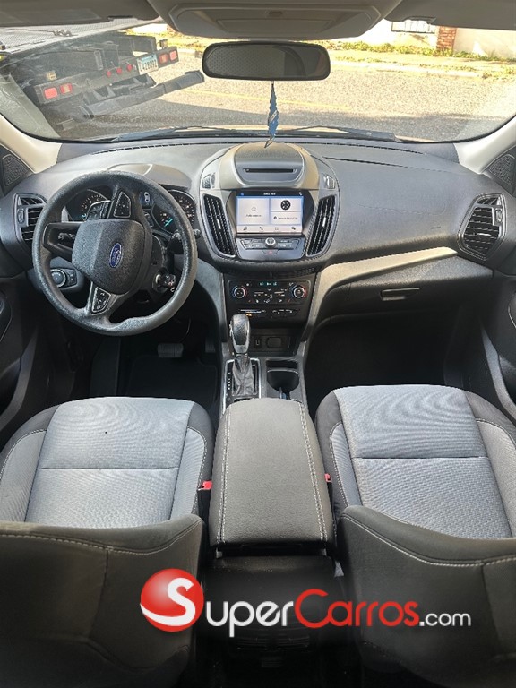 2018 Ford Escape SE — foto 9 / 11