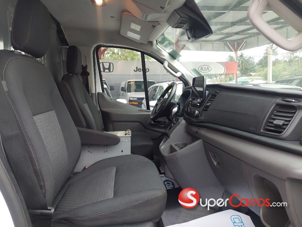 2020 Ford Transit — foto 10 / 11