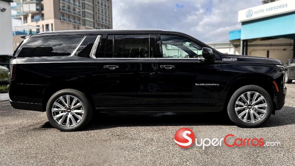 2026 Chevrolet Suburban Highcountry — foto 3 / 12