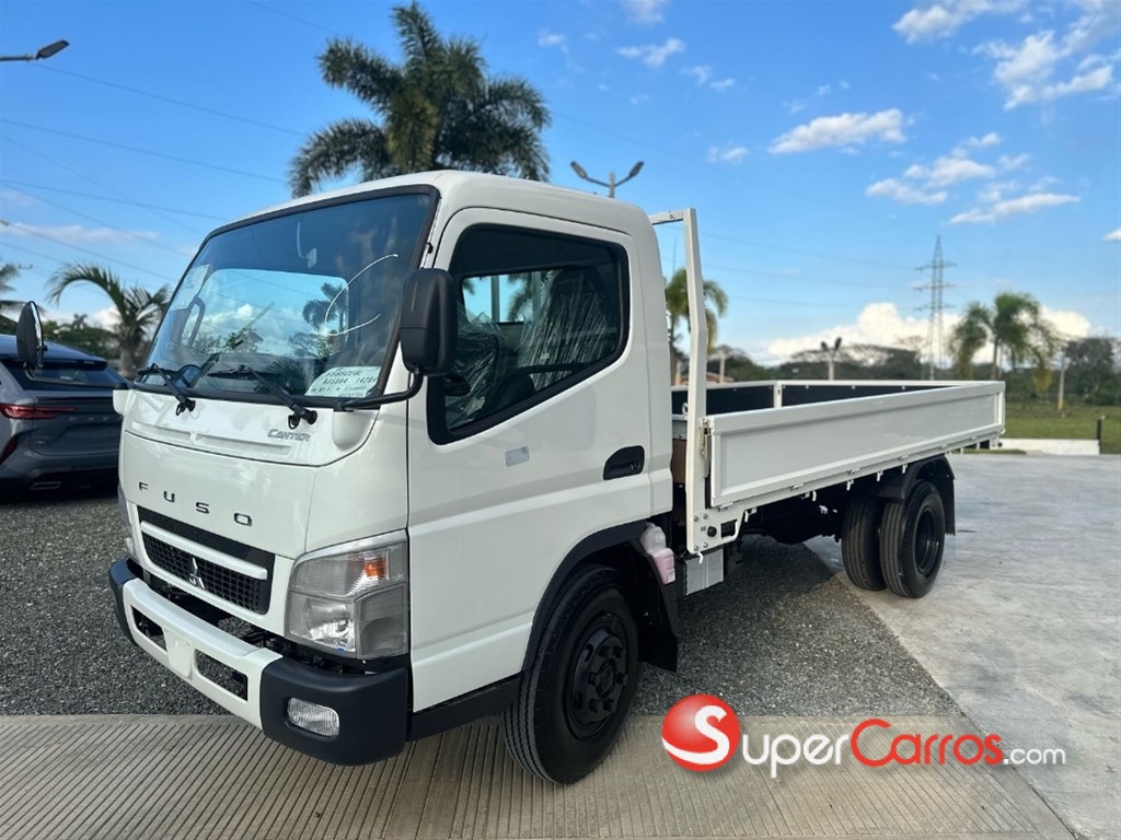 2026 Mitsubishi Motors Canter Cama 14 Pies — foto 2 / 9