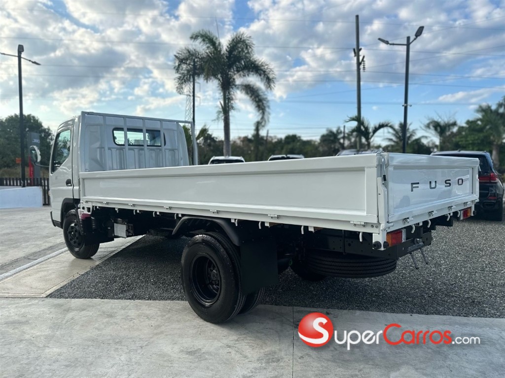 2026 Mitsubishi Motors Canter Cama 14 Pies — foto 6 / 9