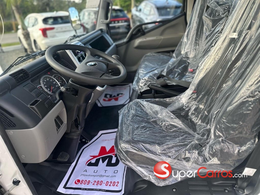 2026 Mitsubishi Motors Canter Cama 14 Pies — foto 8 / 9