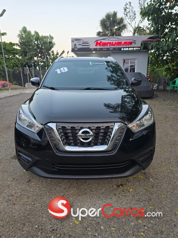 2019 Nissan Kicks — foto 2 / 10