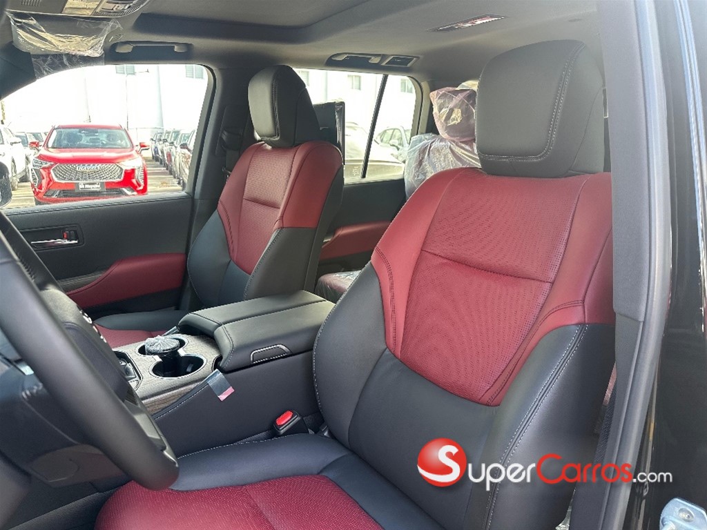 2026 Toyota Land Cruiser VXR — foto 6 / 12