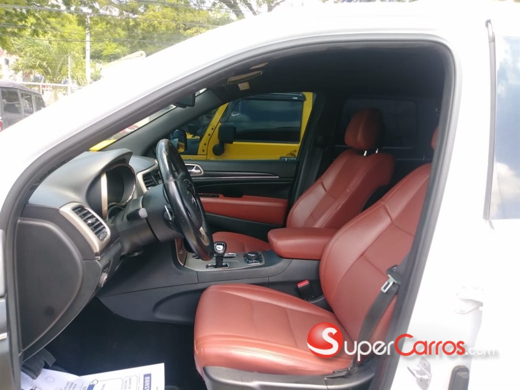 2014 Jeep Grand Cherokee Limited — foto 4 / 9