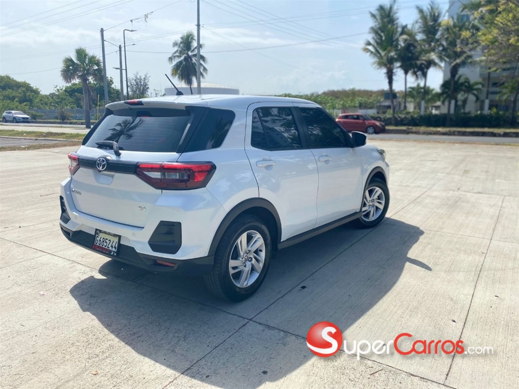2024 Toyota Raize FULL — foto 3 / 9