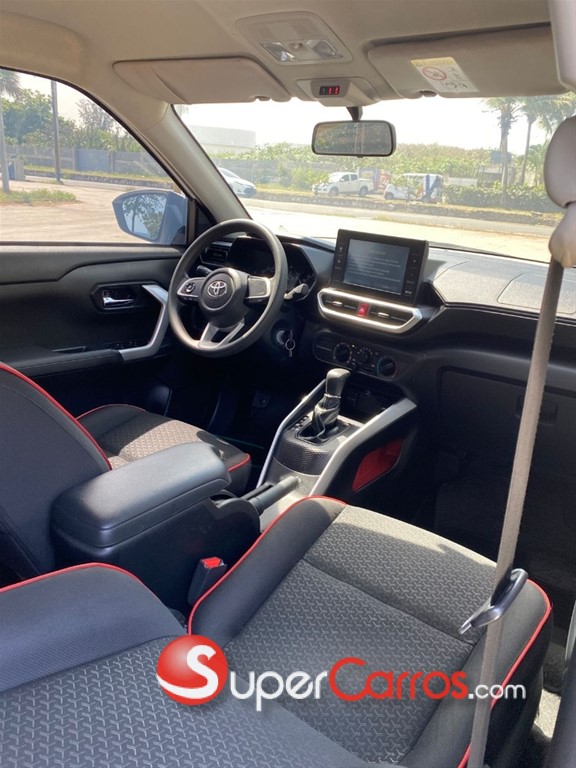 2024 Toyota Raize FULL — foto 5 / 9