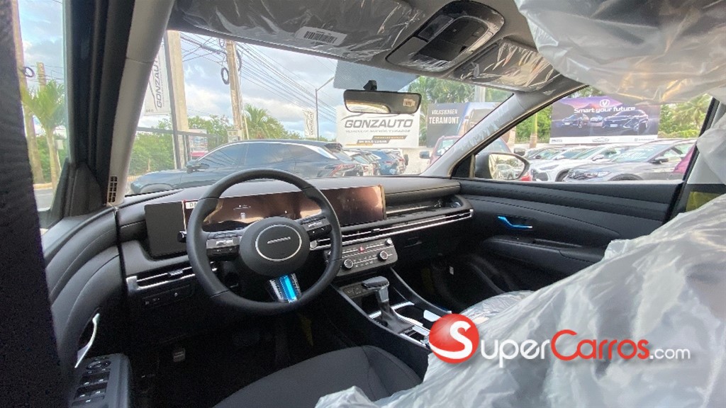 2025 Hyundai Tucson SE — foto 4 / 8