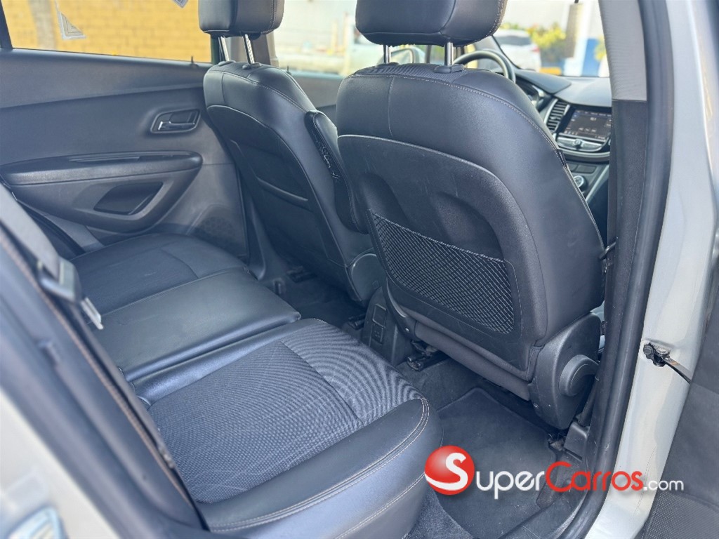 2020 Chevrolet Trax LT — foto 10 / 12