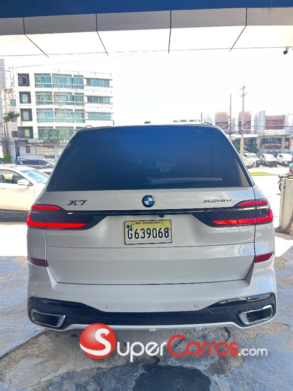 2023 BMW X 7 xDrive 40i Mpackage — foto 5 / 12