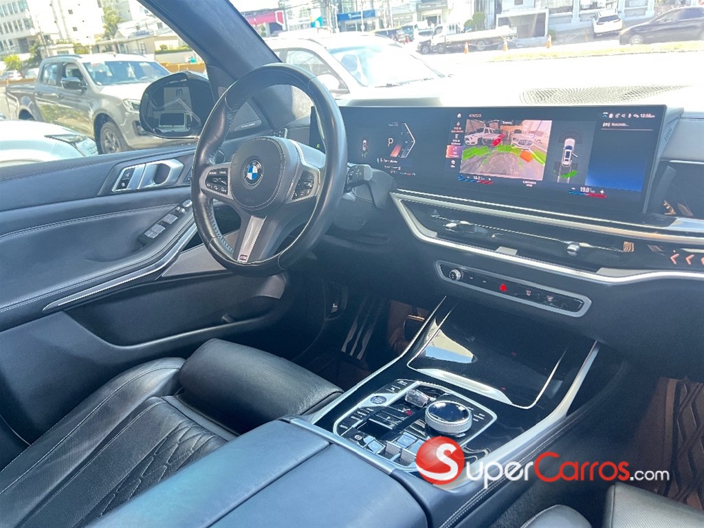2023 BMW X 7 xDrive 40i Mpackage — foto 7 / 12
