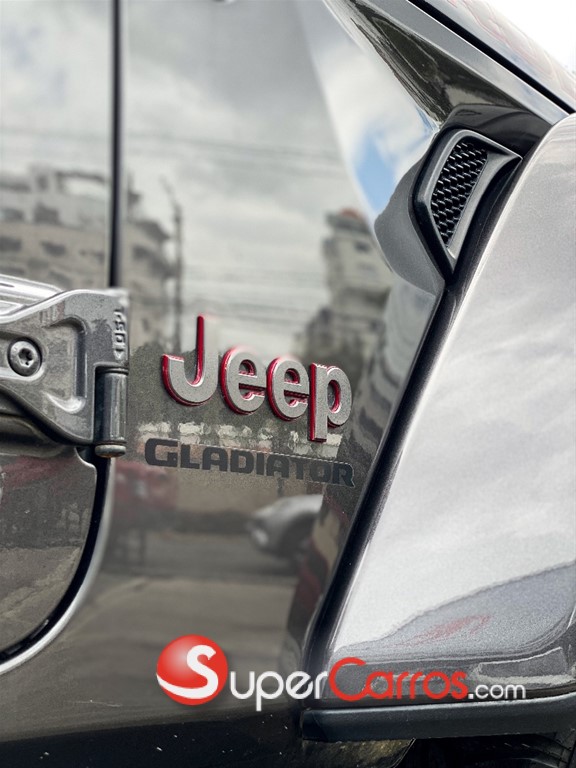 2020 Jeep Gladiator Rubicon — foto 12 / 12